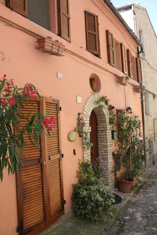 B&B Mamma Ari Fermo Ngoại thất bức ảnh